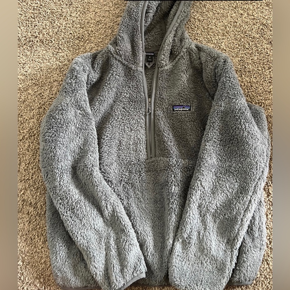 Women’s patagonia sweater